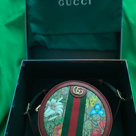Red Gucci Bag- MINI GG SUPREME FLORA OPHIDIA ROUND BACKPACK